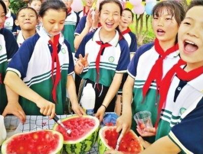 在线吃瓜--今日大赛校园大,今日大赛吃瓜盛况一览